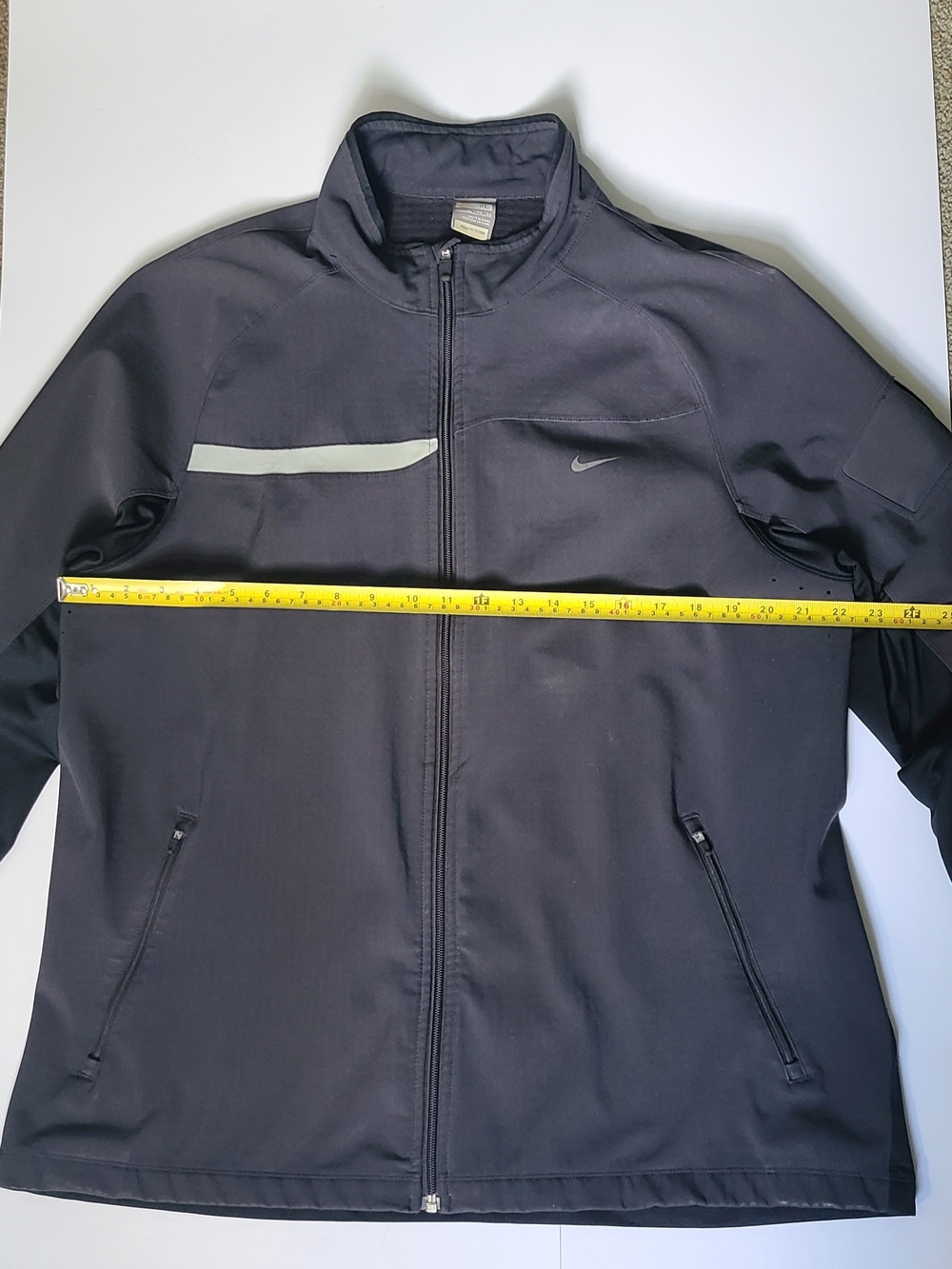 Nike Men’s Black Softshell Jacket